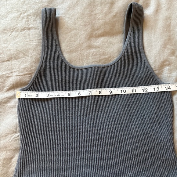 Quince Cropped Square Neck Ribbed Knit Tank in Blue Gray Size Medium - Picture 9 of 10